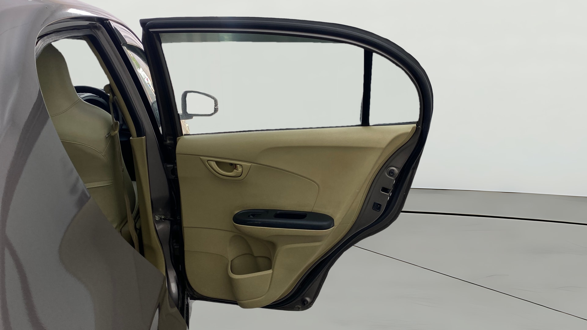 View 2016 Honda Amaze E MT Petrol BS IV Image 7 Used 2016 Honda Amaze E MT Petrol BS IV Image 7