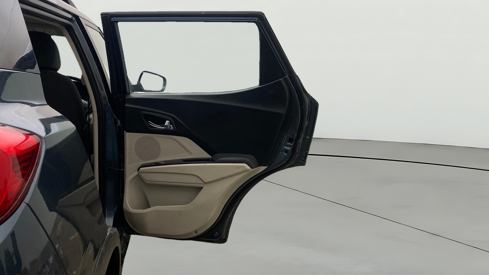 Used 2019 Mahindra XUV300 Used 2019 Mahindra XUV300