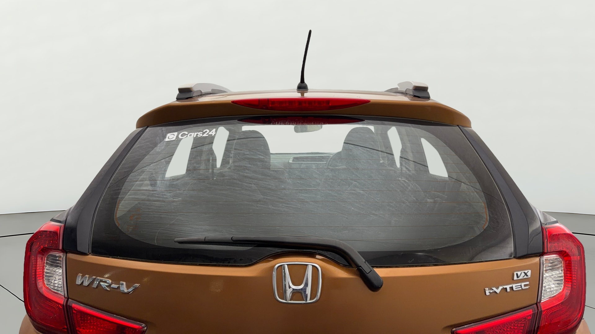 View 2017 Honda WR-V S MT Diesel Edge Edition Image 4 Used 2017 Honda WR-V S MT Diesel Edge Edition Image 4