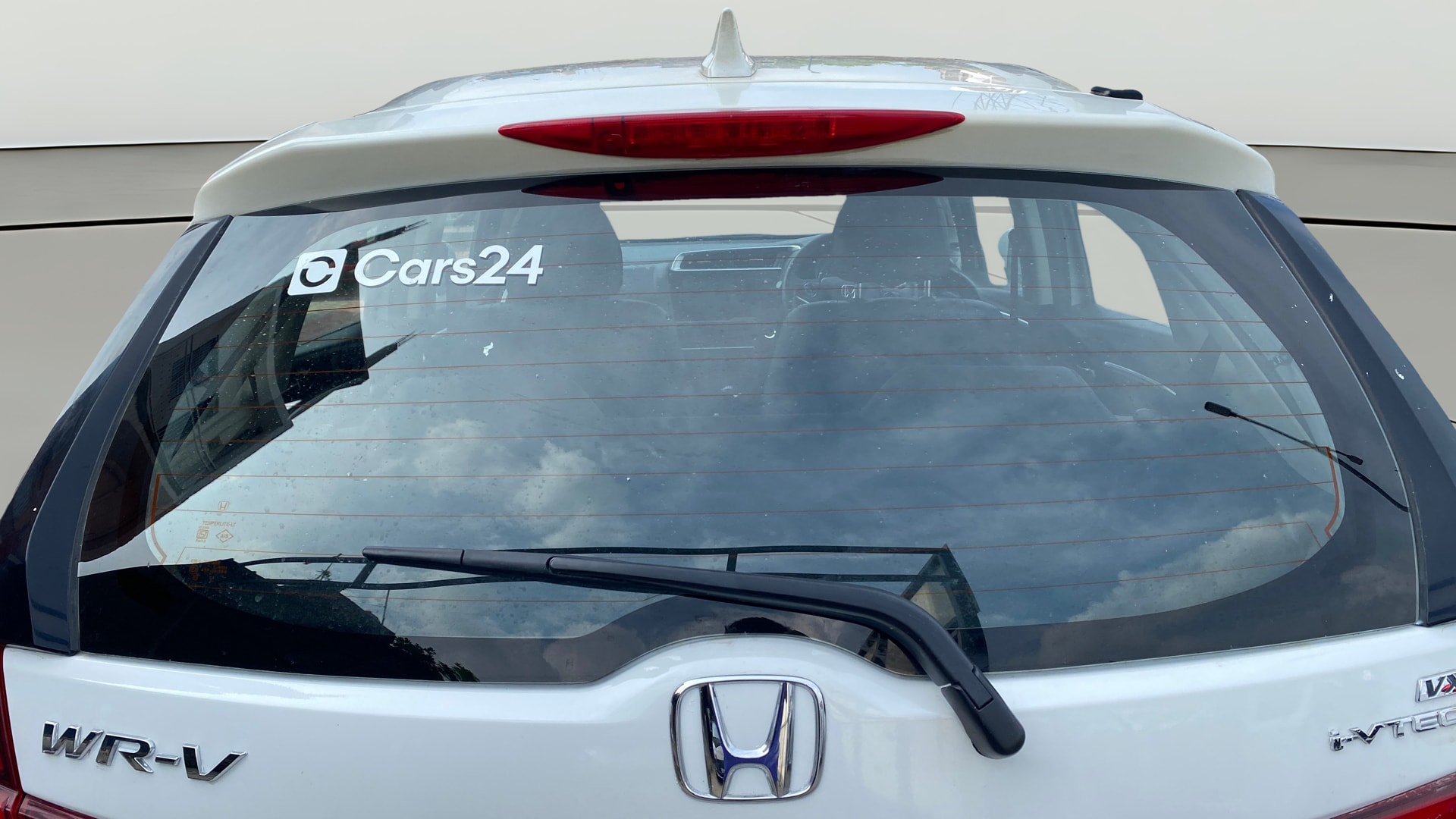 View 2021 Honda WR-V S MT Diesel Edge Edition Image 5 Used 2021 Honda WR-V S MT Diesel Edge Edition Image 5