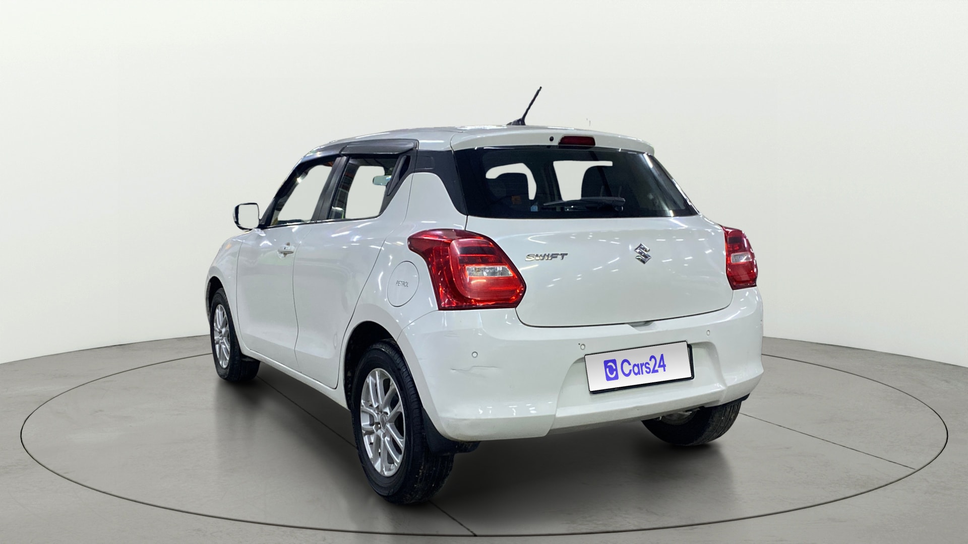 View 2023 Maruti Suzuki 1000 Base Variant Image 2 Used 2023 Maruti Suzuki 1000 Base Variant Image 2