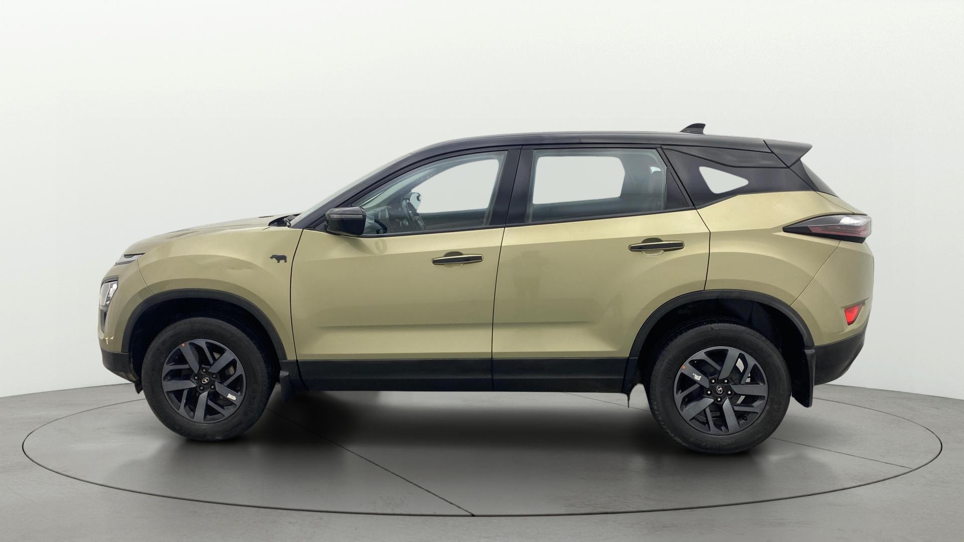 View 2022 Tata Harrier XE Image 27 Used 2022 Tata Harrier XE Image 27
