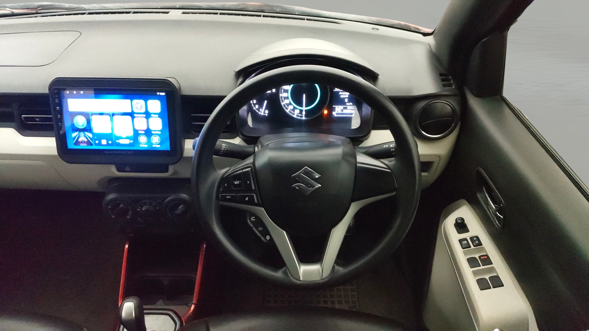 View 2018 Maruti Suzuki 1000 Base Variant Image 20 Used 2018 Maruti Suzuki 1000 Base Variant Image 20