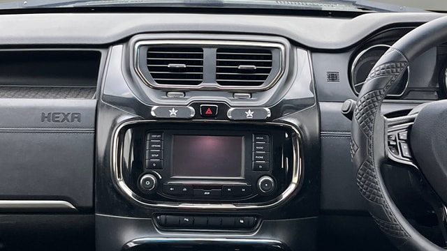 View Tata Hexa Image 18 Used Tata Hexa Image 18