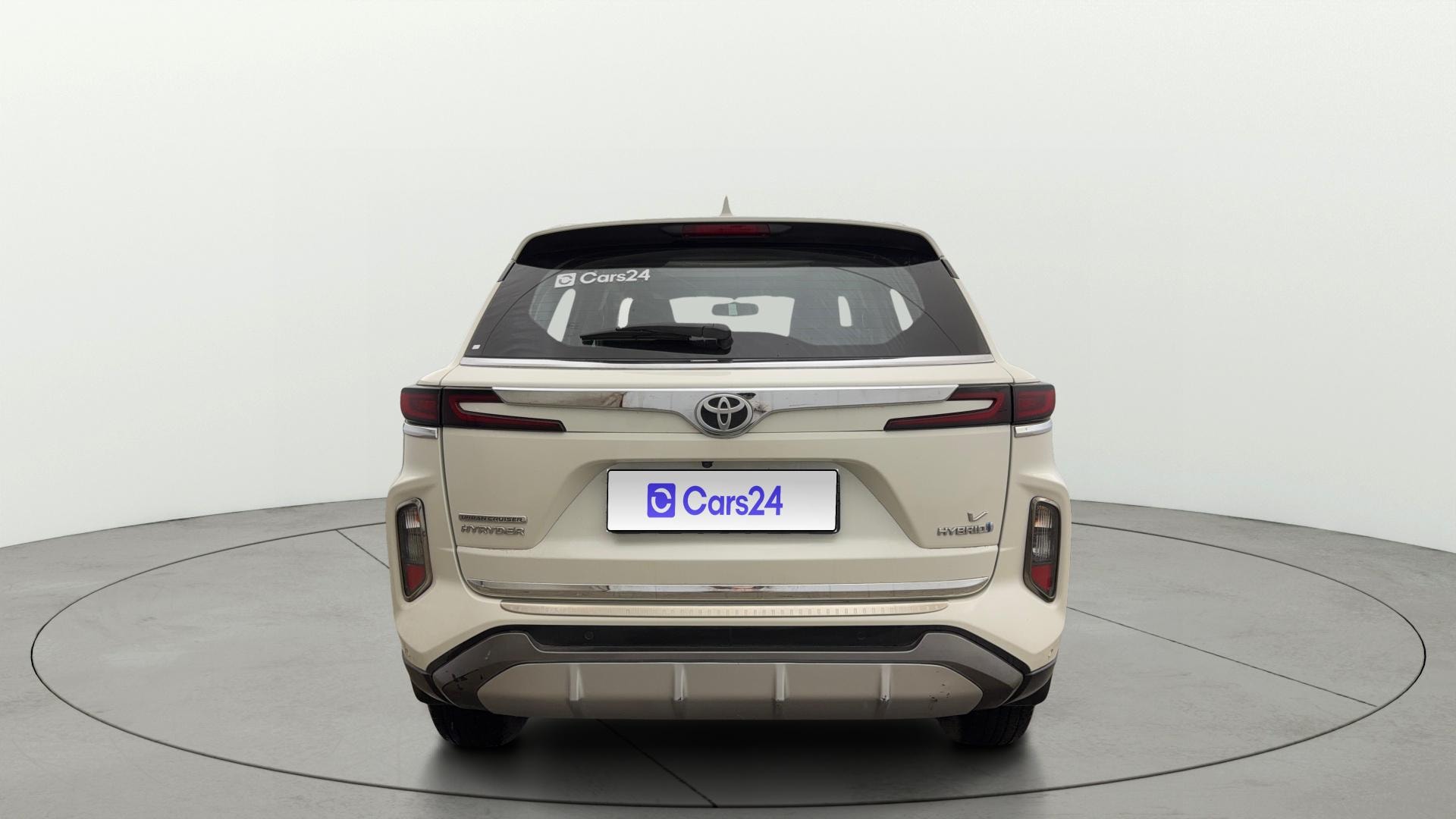 View 2024 Toyota Urban Cruiser Hyryder V e-Drive 2WD HYBRID Image 41 Used 2024 Toyota Urban Cruiser Hyryder V e-Drive 2WD HYBRID Image 41