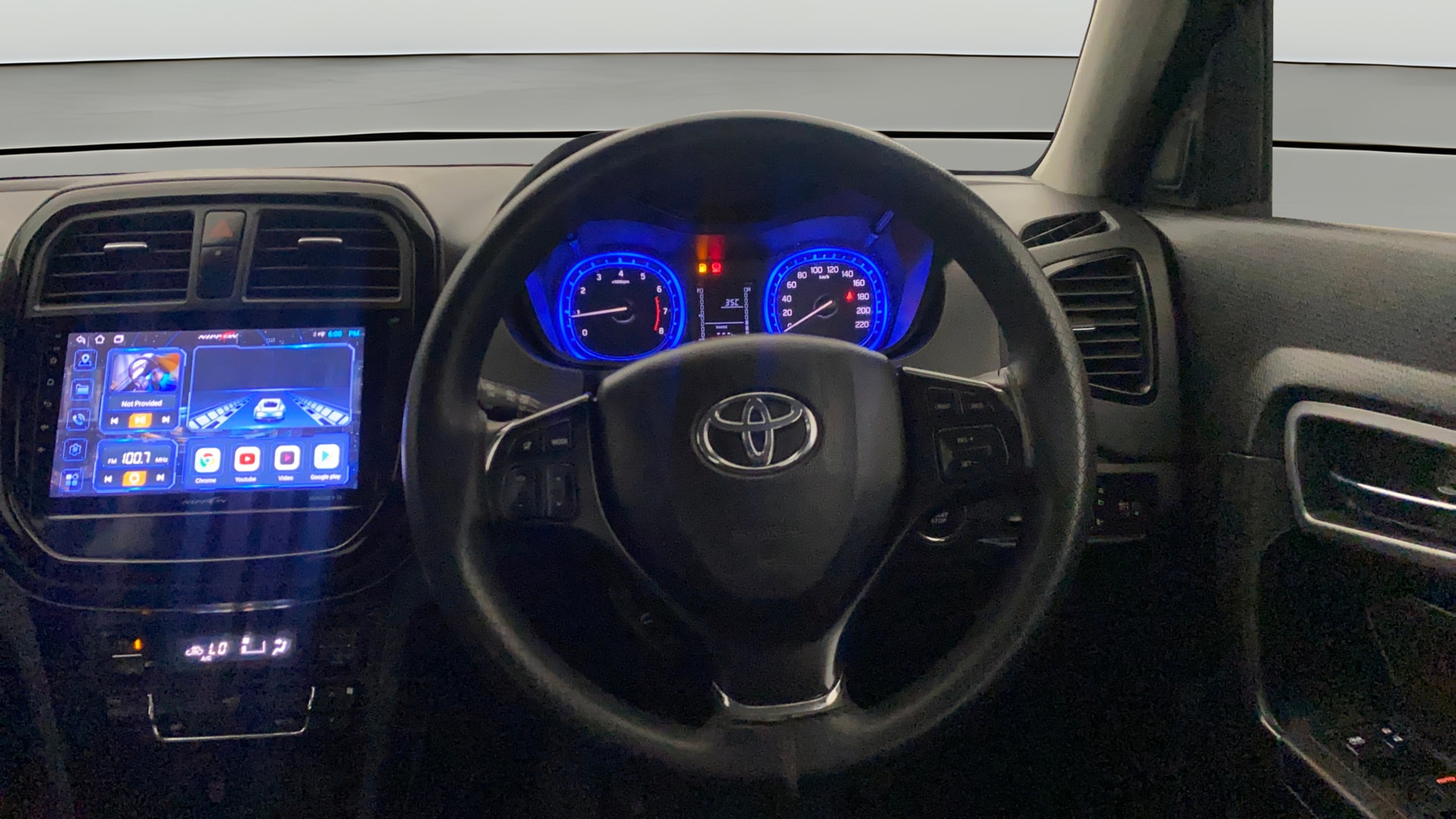 View 2021 Toyota Urban Cruiser High MT Image 20 Used 2021 Toyota Urban Cruiser High MT Image 20