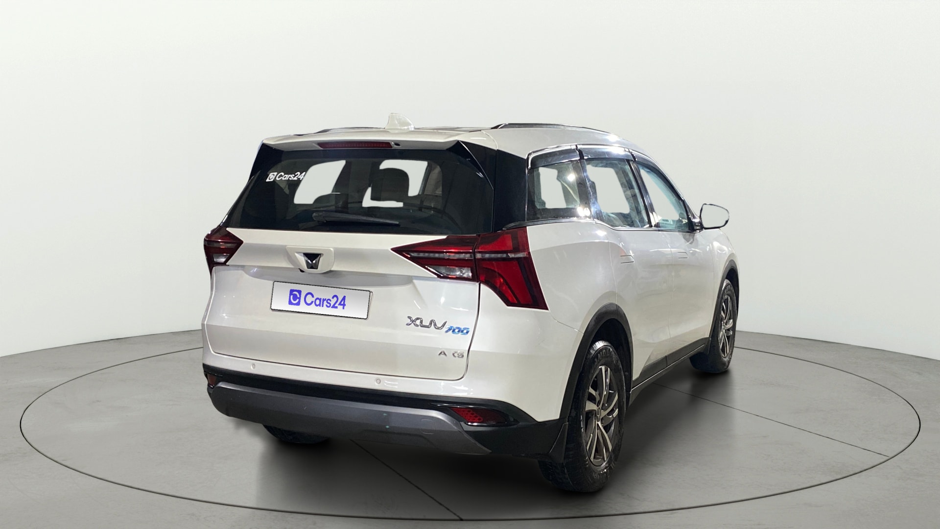 Used 2022 Mahindra XUV700 Used 2022 Mahindra XUV700