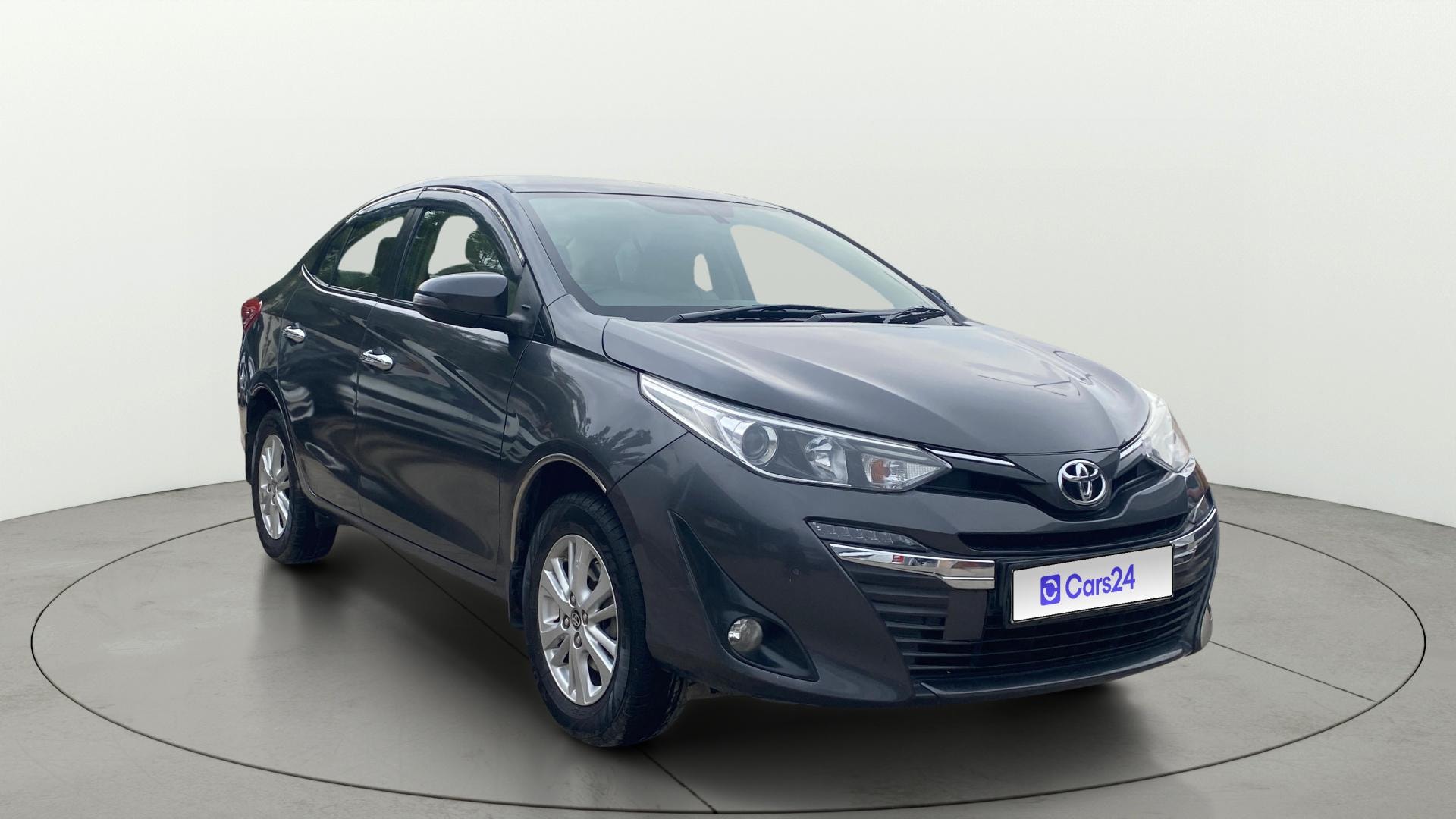 View 2018 Toyota Yaris VX CVT Image 38 Used 2018 Toyota Yaris VX CVT Image 38