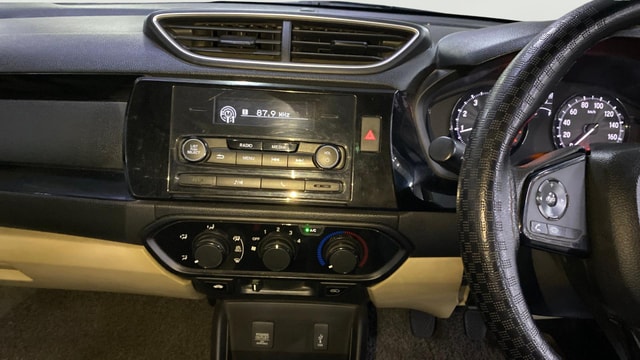 View Honda Amaze Image 30 Used Honda Amaze Image 30