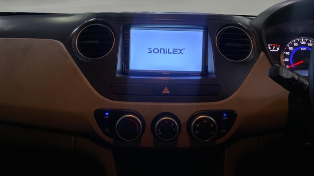 View Hyundai Grand i10 Image 31 Used Hyundai Grand i10 Image 31