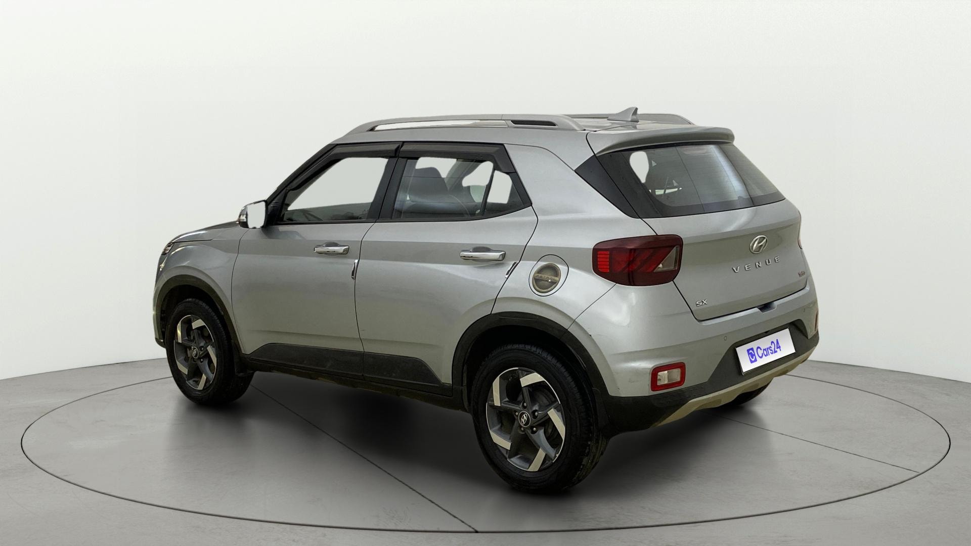 View 2019 Hyundai Venue SX Plus 1.0 Petrol AT Image 2 Used 2019 Hyundai Venue SX Plus 1.0 Petrol AT Image 2