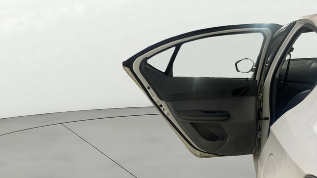 View Tata Tigor Image 22 Used Tata Tigor Image 22