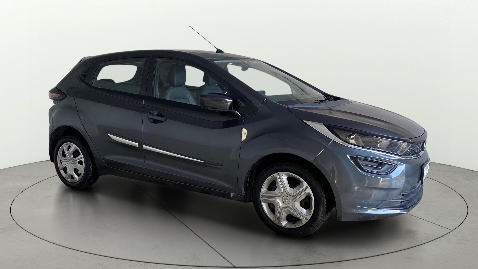 View 2021 Tata Altroz XM Plus Petrol Image 21 Used 2021 Tata Altroz XM Plus Petrol Image 21
