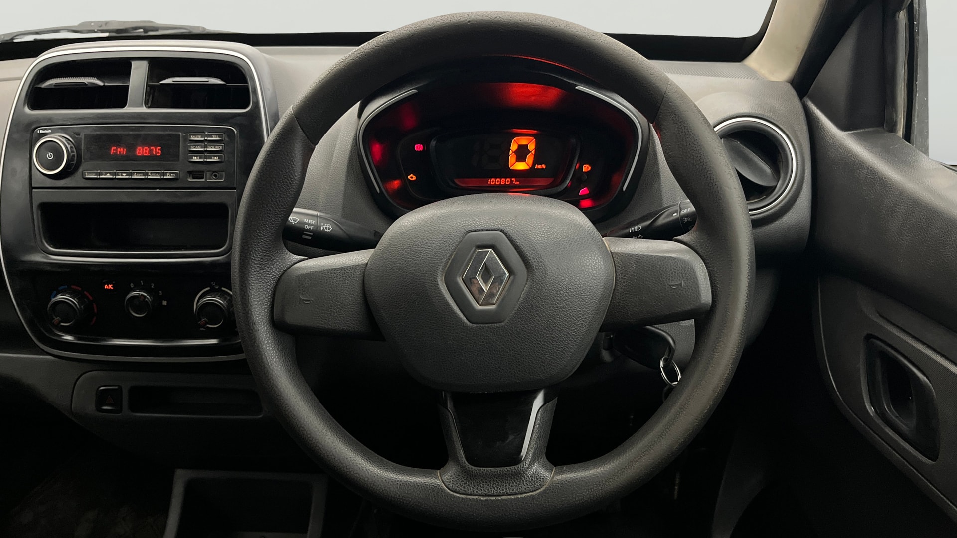 View 2016 Renault Kwid RXL Image 12 Used 2016 Renault Kwid RXL Image 12