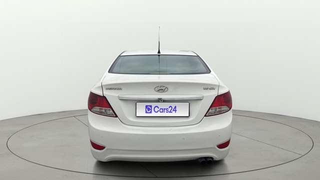 View Hyundai Fluidic Verna Image 40 Used Hyundai Fluidic Verna Image 40