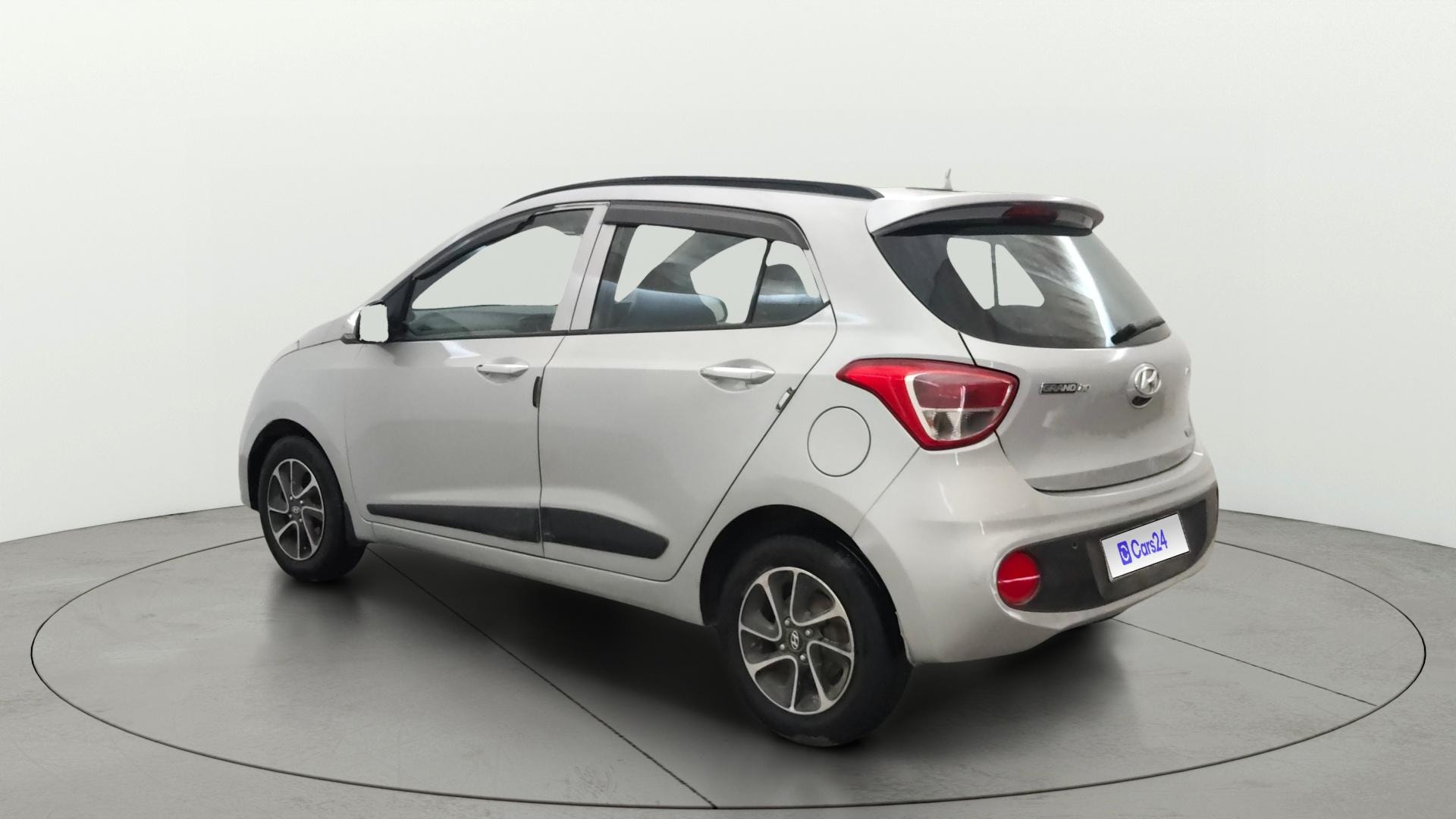 View 2017 Hyundai Grand i10 1.2 Asta Petrol Image 2 Used 2017 Hyundai Grand i10 1.2 Asta Petrol Image 2