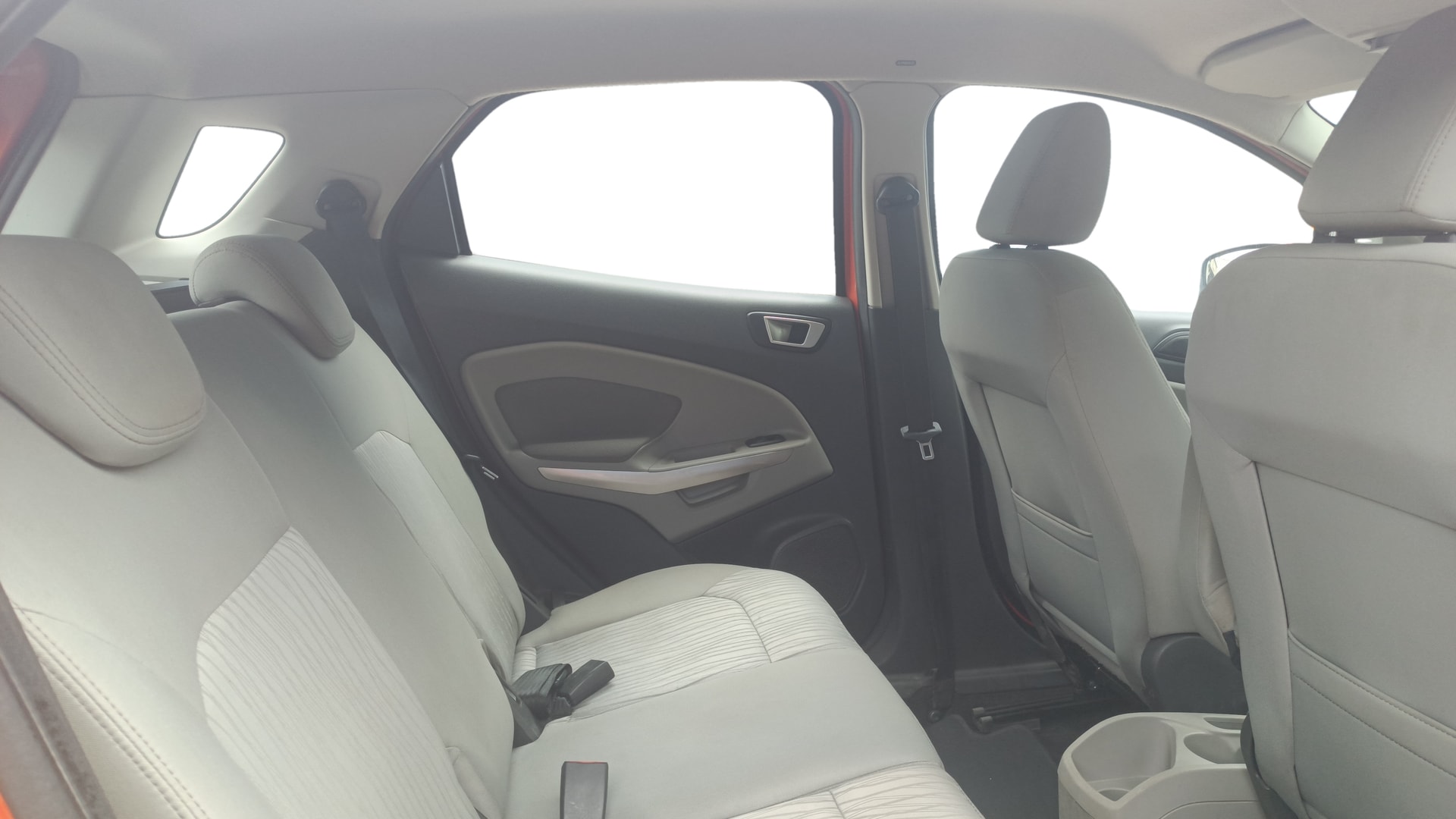 View 2015 Ford EcoSport 1.5 TDCi Diesel Ambiente BS IV Image 28 Used 2015 Ford EcoSport 1.5 TDCi Diesel Ambiente BS IV Image 28