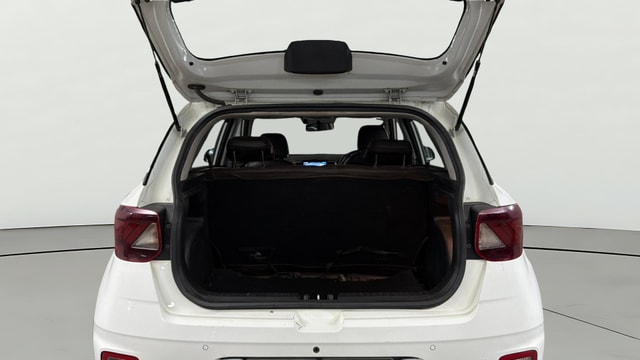 View Hyundai Venue Image 39 Used Hyundai Venue Image 39
