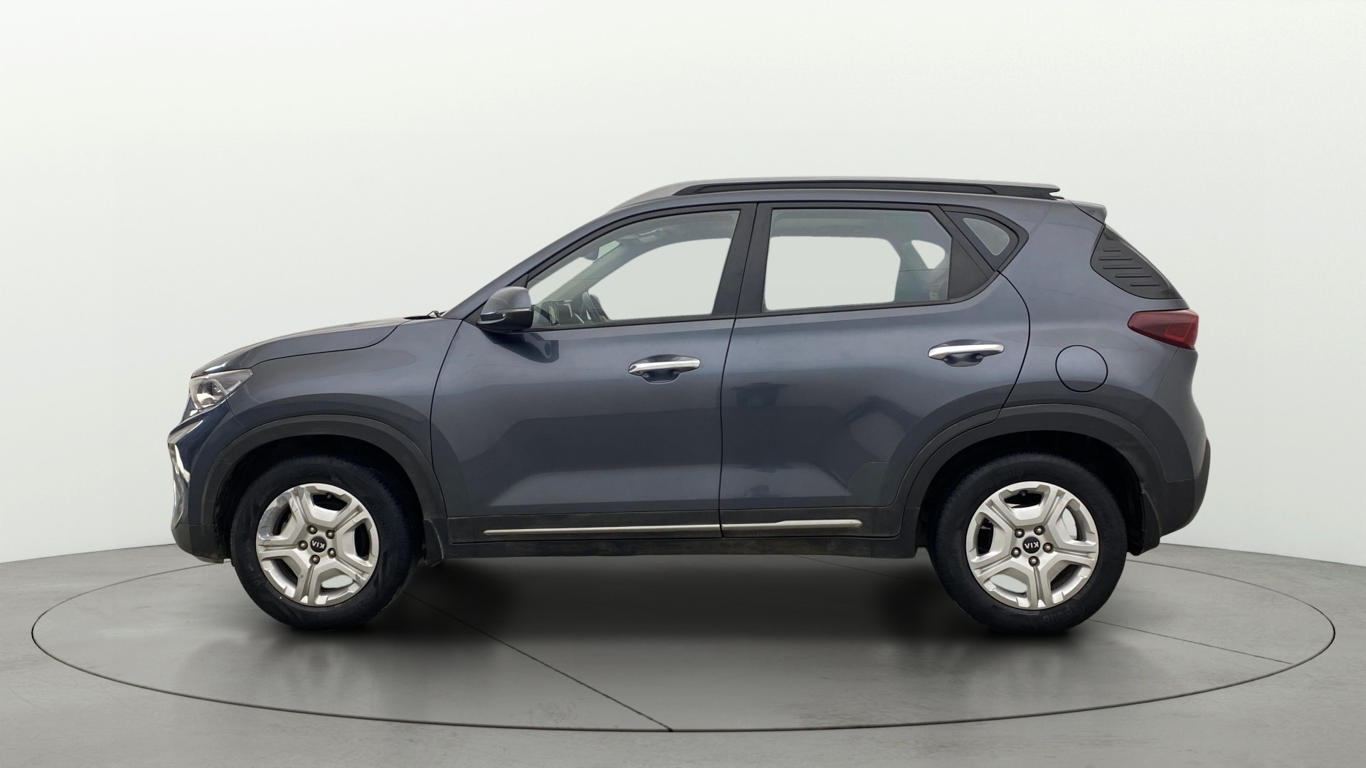 View 2020 Kia Sonet HTX iMT Petrol Image 6 Used 2020 Kia Sonet HTX iMT Petrol Image 6