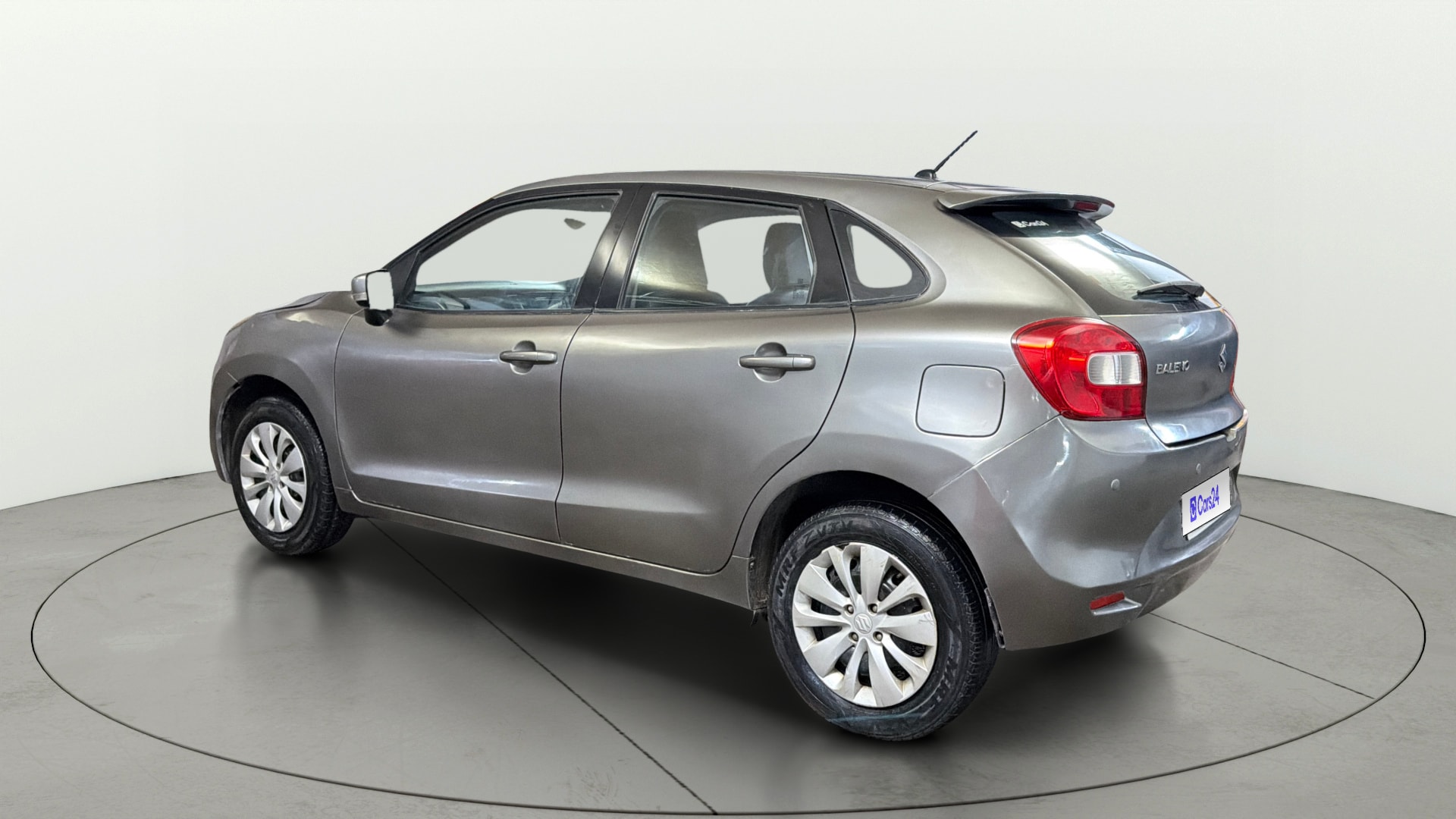 View 2016 Maruti Suzuki 1000 Base Variant Image 2 Used 2016 Maruti Suzuki 1000 Base Variant Image 2