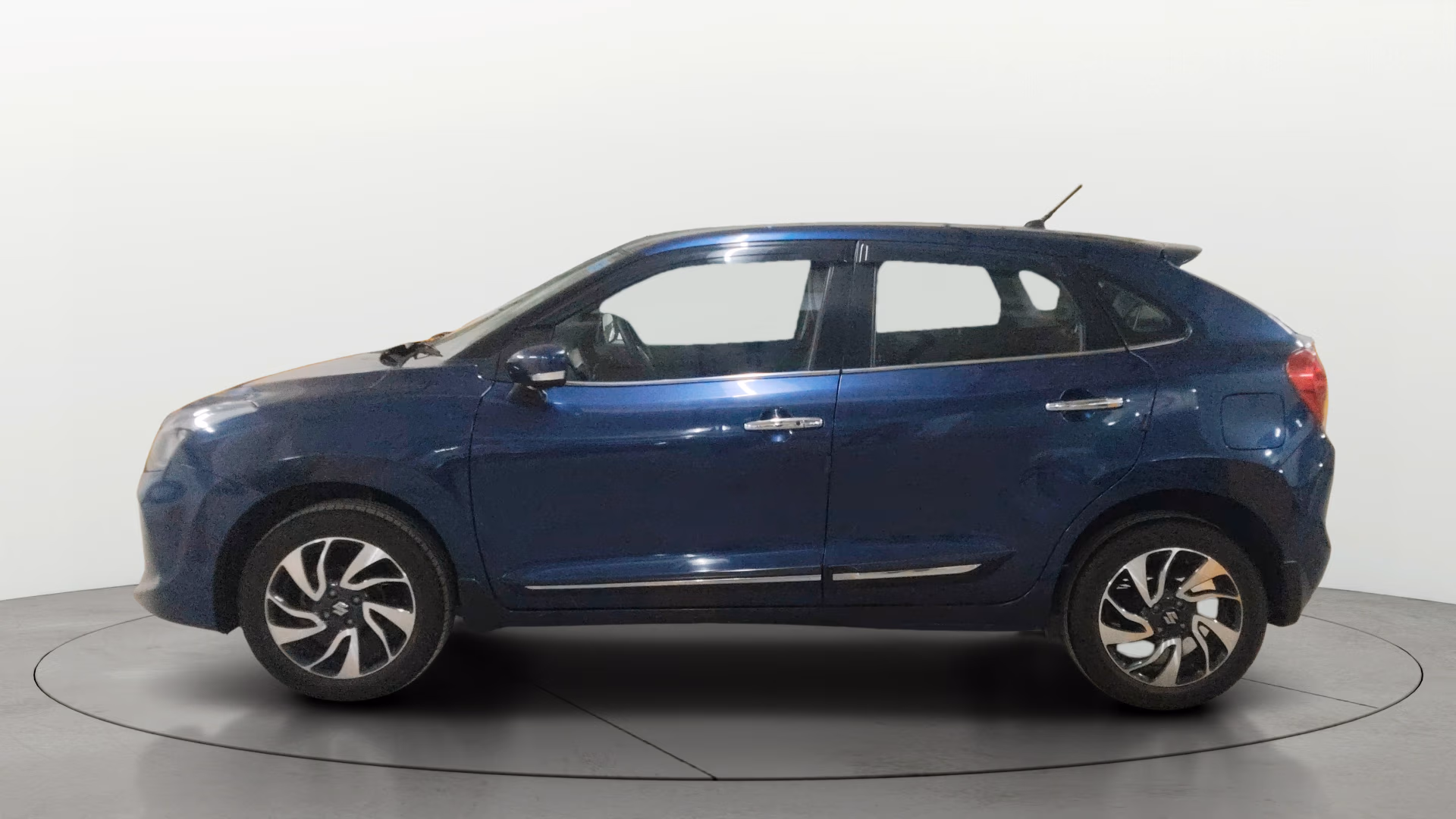 View 2020 Maruti Suzuki 1000 Base Variant Image 5 Used 2020 Maruti Suzuki 1000 Base Variant Image 5