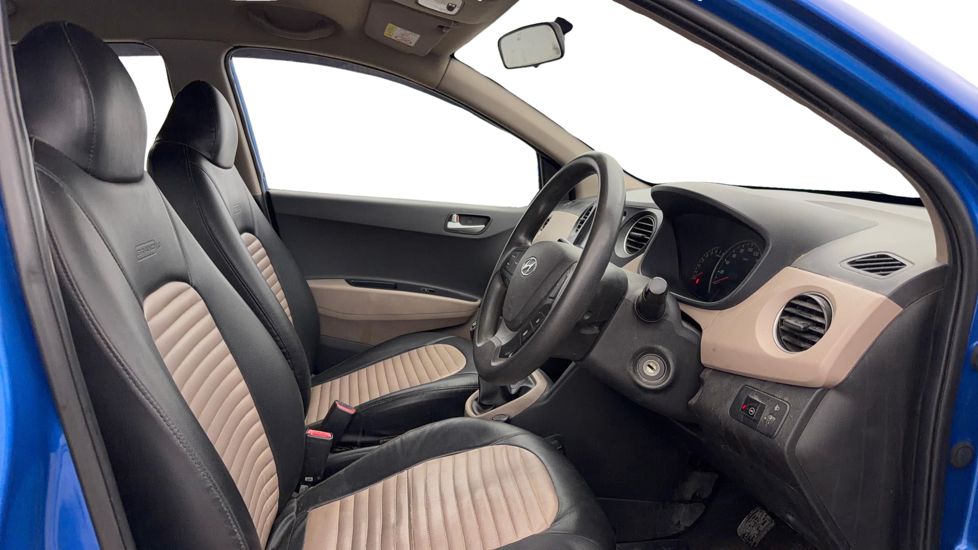 View 2018 Hyundai Grand i10 Sportz 1.2 Kappa Image 26 Used 2018 Hyundai Grand i10 Sportz 1.2 Kappa Image 26