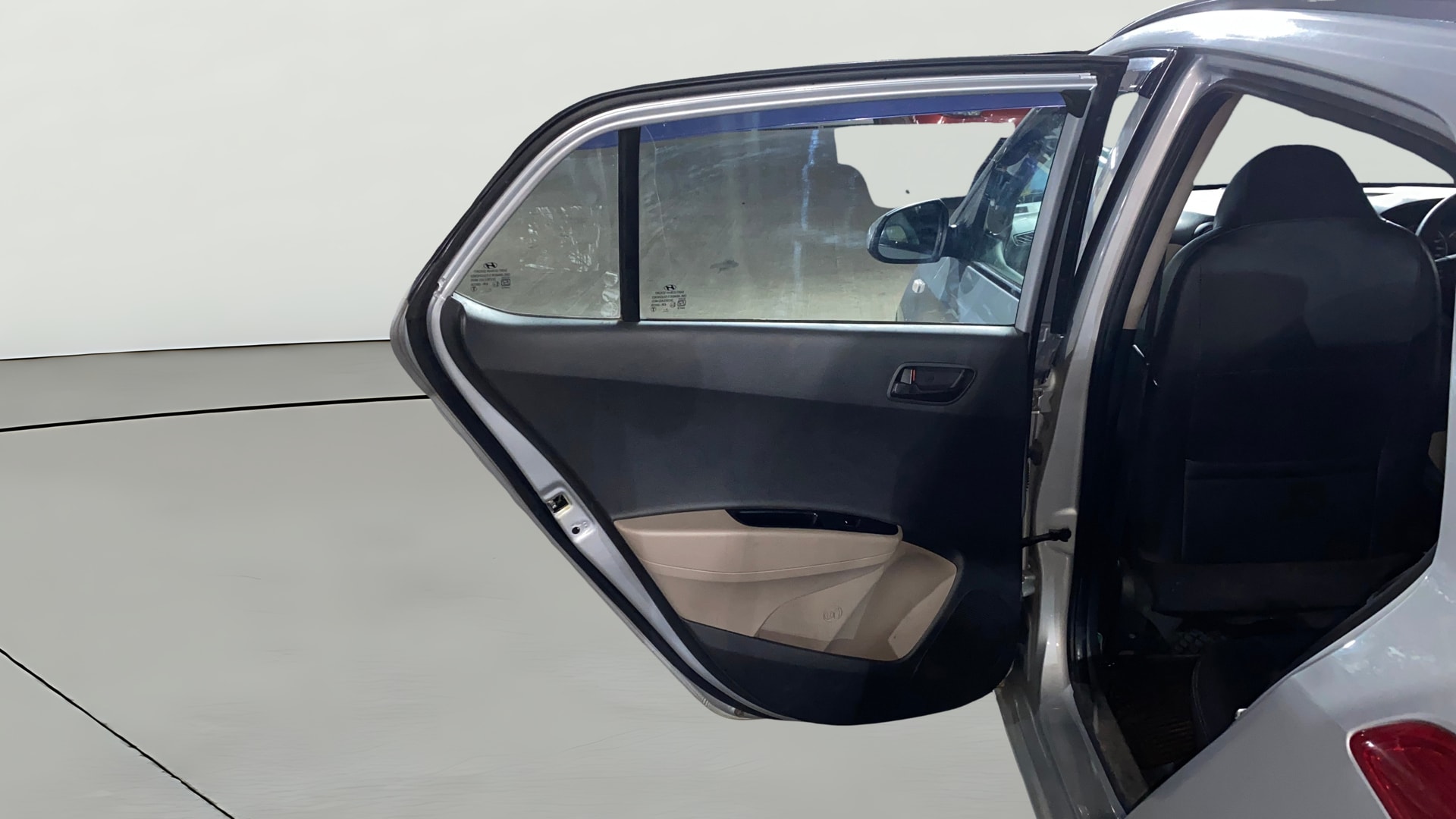 View 2019 Hyundai Grand i10 Magna 1.2 Kappa VTVT Image 22 Used 2019 Hyundai Grand i10 Magna 1.2 Kappa VTVT Image 22