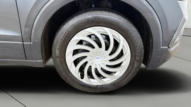 View Skoda Kushaq Image 40 Used Skoda Kushaq Image 40