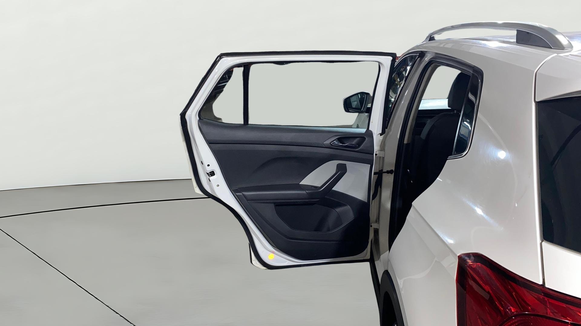 View 2021 Skoda Kushaq Style 1.0 TSI AT Image 22 Used 2021 Skoda Kushaq Style 1.0 TSI AT Image 22