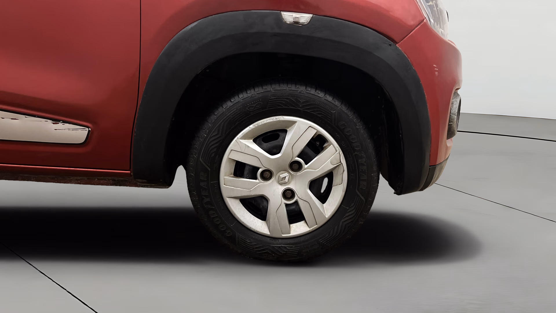View 2016 Renault Kwid RXT 1.0 Image 39 Used 2016 Renault Kwid RXT 1.0 Image 39