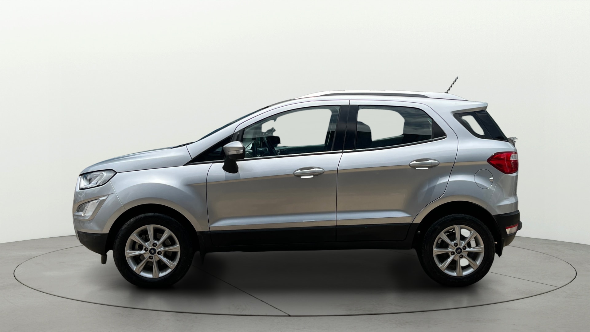 View 2018 Ford EcoSport 1.5 TDCi Diesel Ambiente BS IV Image 5 Used 2018 Ford EcoSport 1.5 TDCi Diesel Ambiente BS IV Image 5
