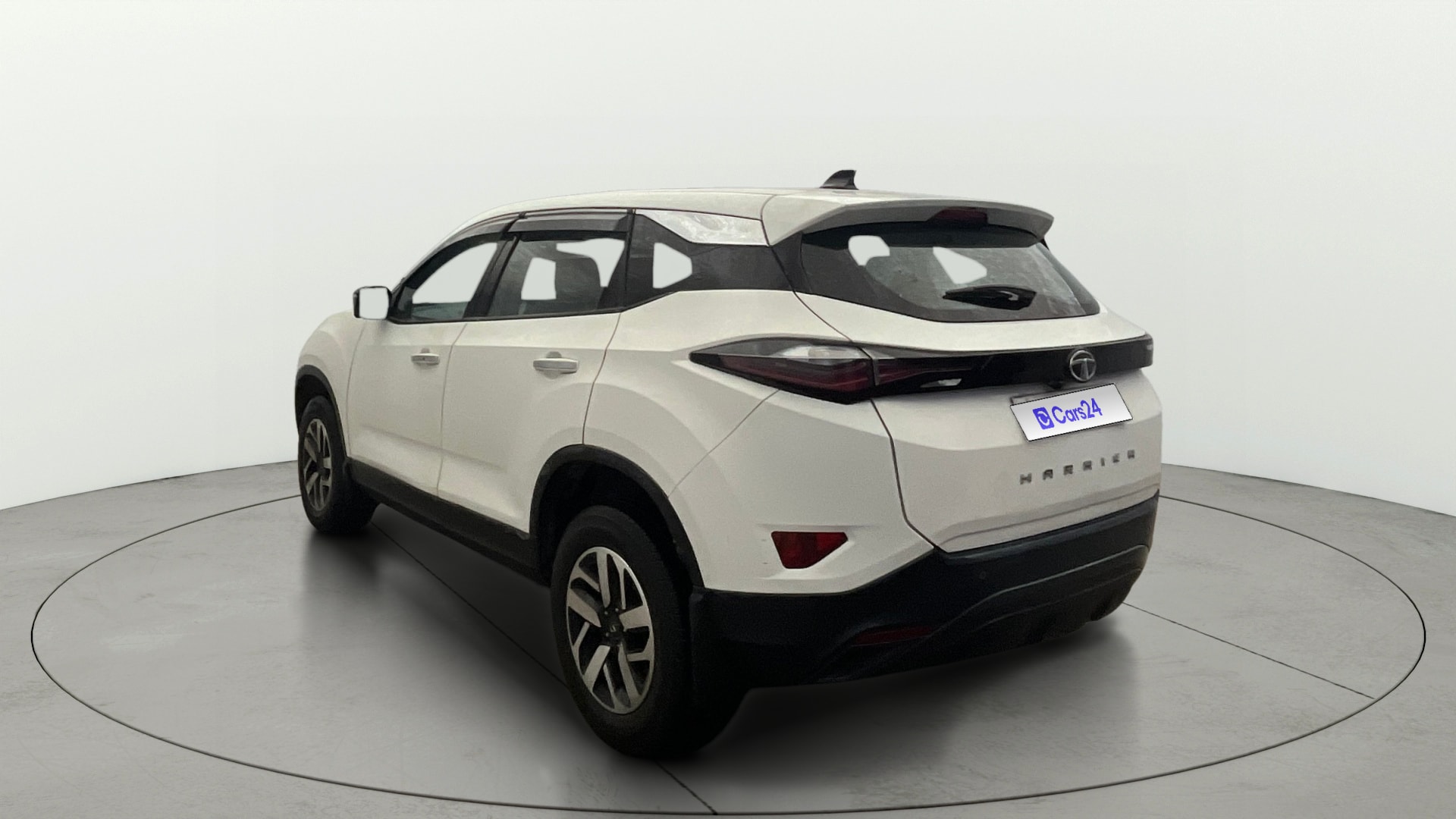 View 2023 Tata Harrier XZA Plus Option Image 2 Used 2023 Tata Harrier XZA Plus Option Image 2