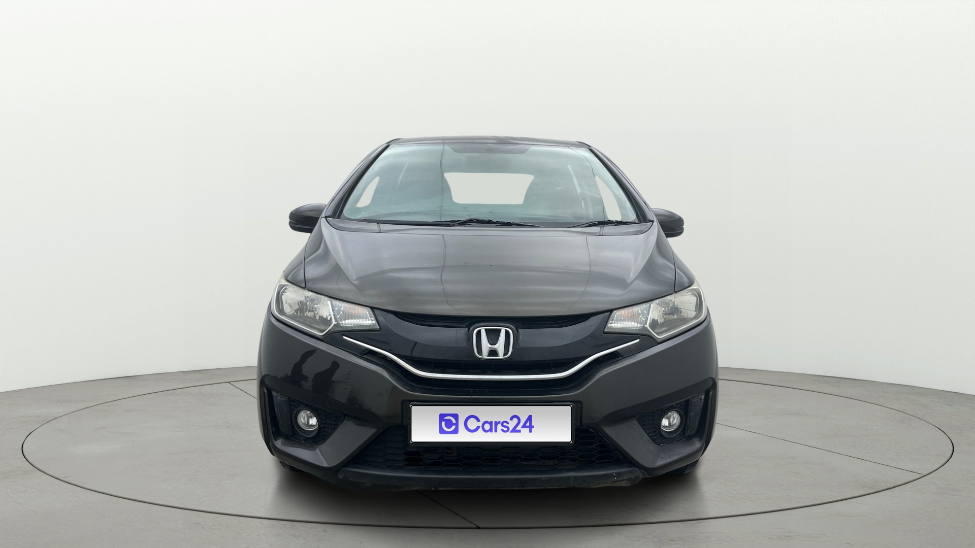 View 2016 Honda Jazz E MT Diesel Image 1 Used 2016 Honda Jazz E MT Diesel Image 1
