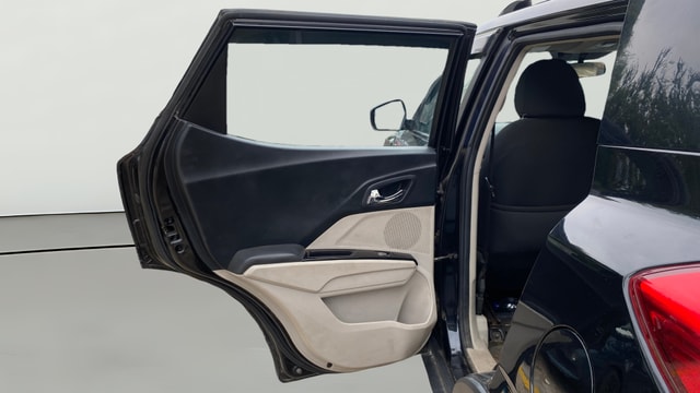 View Mahindra XUV300 Image 23 Used Mahindra XUV300 Image 23