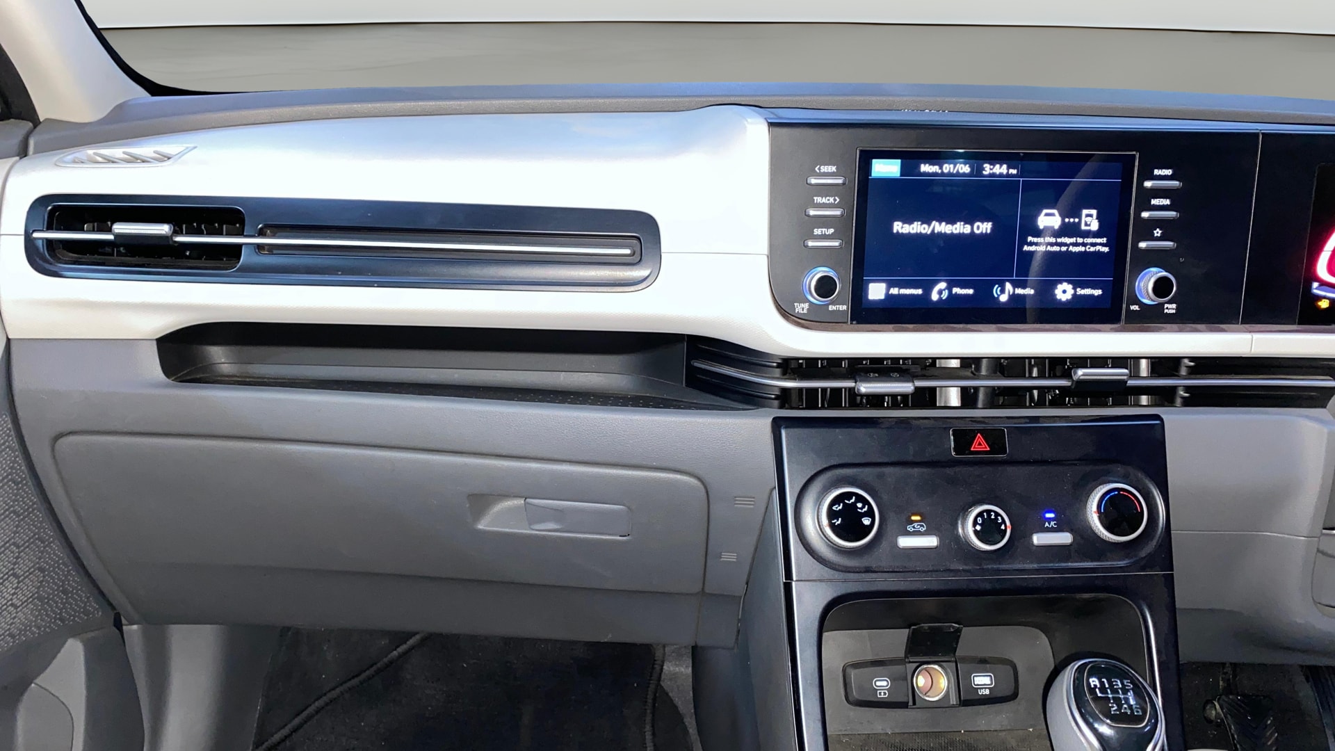 Used 2024 Hyundai Creta Used 2024 Hyundai Creta