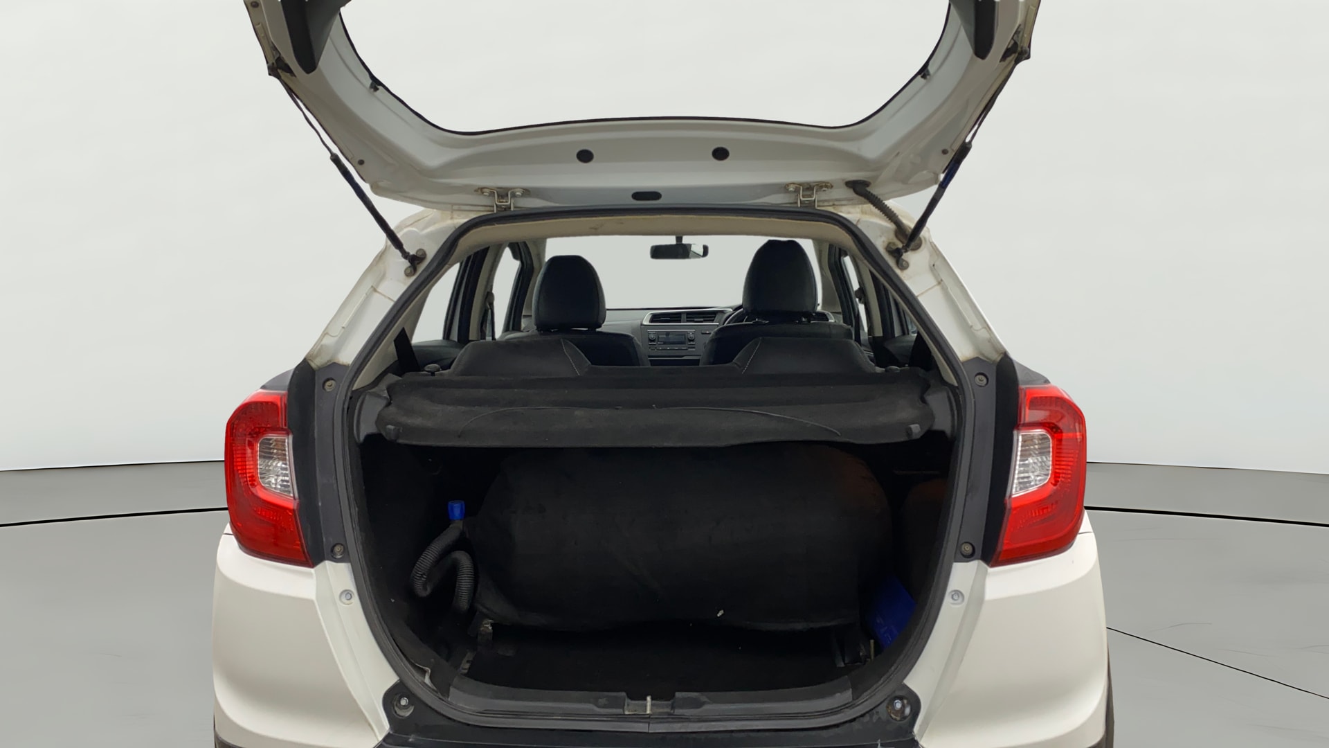 View 2020 Honda WR-V S MT Diesel Edge Edition Image 36 Used 2020 Honda WR-V S MT Diesel Edge Edition Image 36