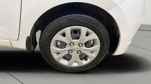View Hyundai Grand i10 Image 39 Used Hyundai Grand i10 Image 39