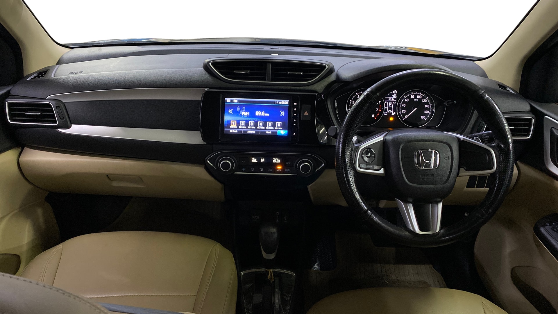 View 2024 Honda Amaze E MT Petrol BS IV Image 32 Used 2024 Honda Amaze E MT Petrol BS IV Image 32