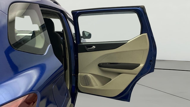 View Renault Triber Image 7 Used Renault Triber Image 7
