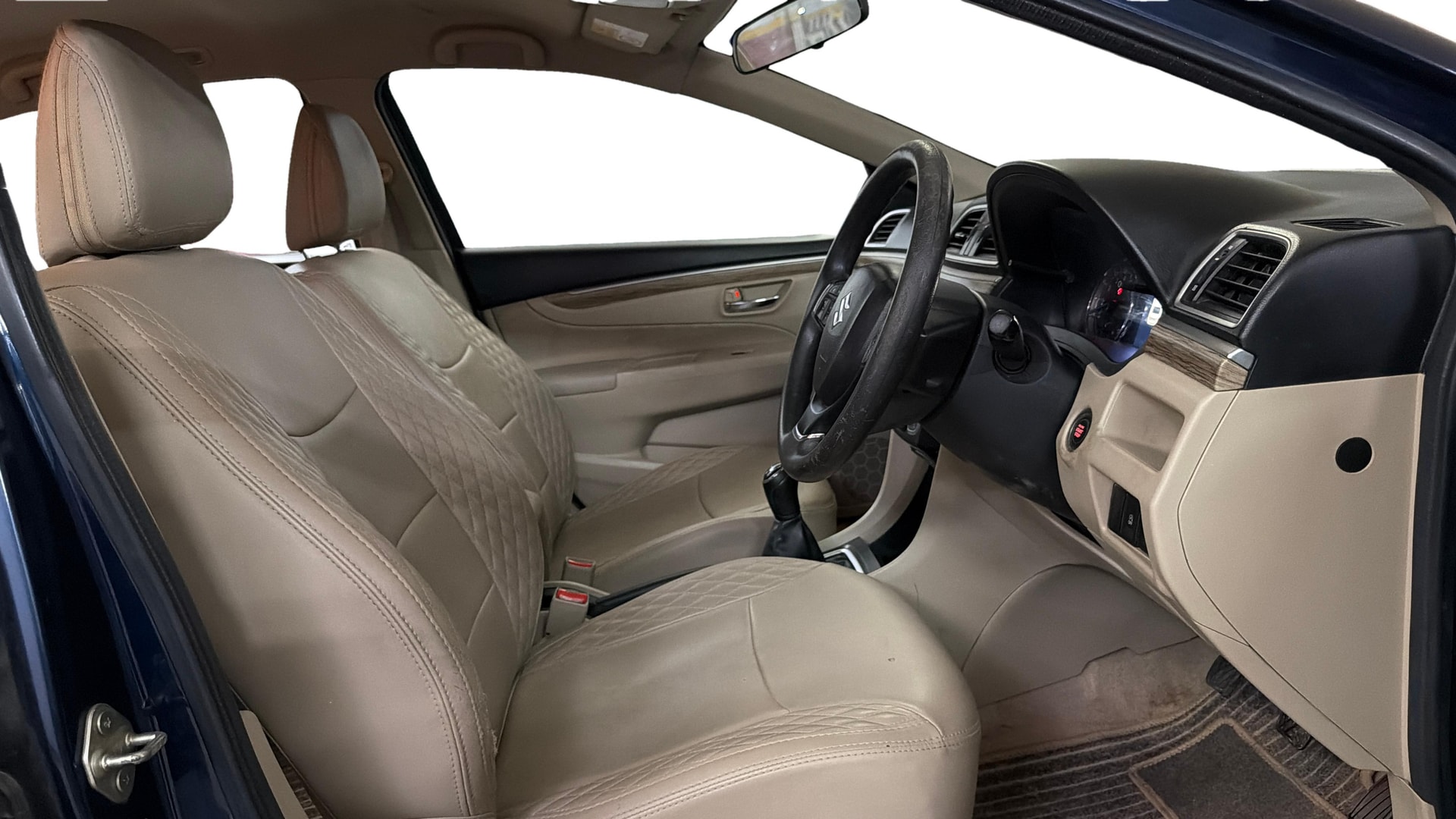 View 2022 Maruti Suzuki 1000 Base Variant Image 27 Used 2022 Maruti Suzuki 1000 Base Variant Image 27