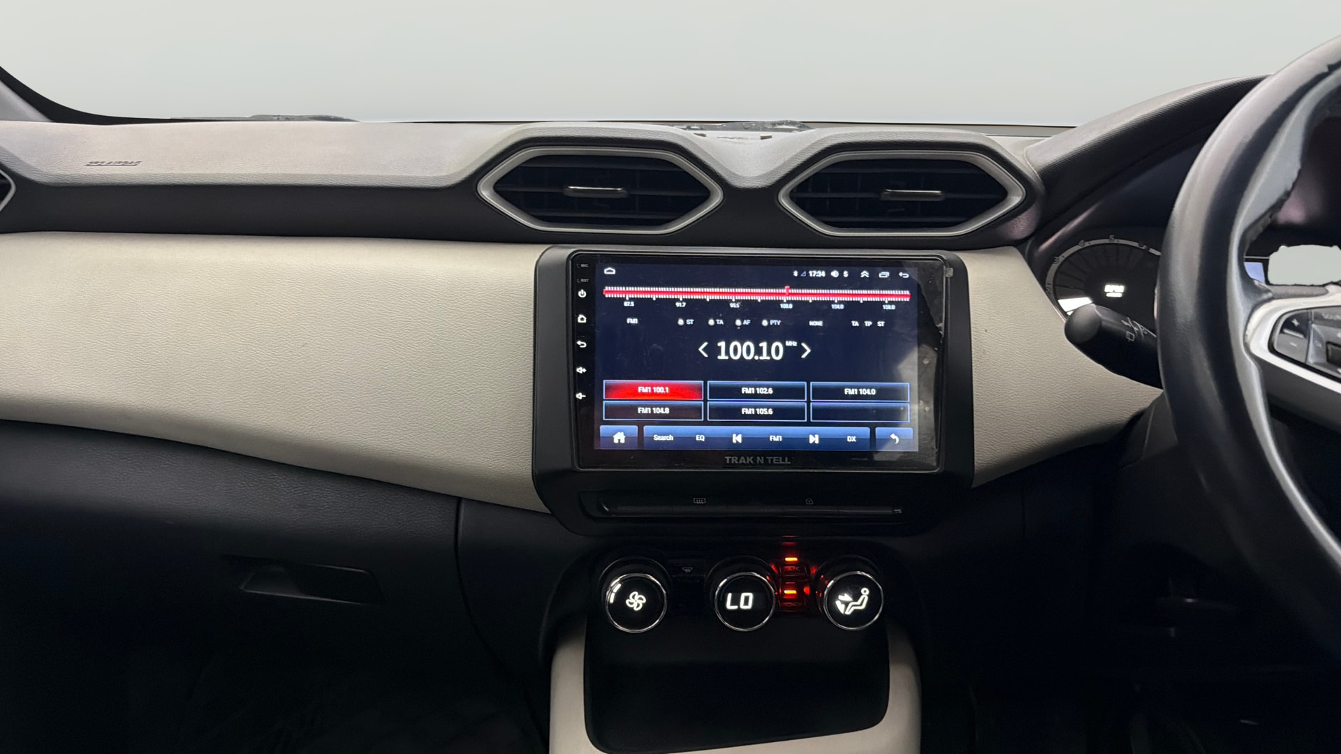 Used 2023 Nissan Magnite Used 2023 Nissan Magnite