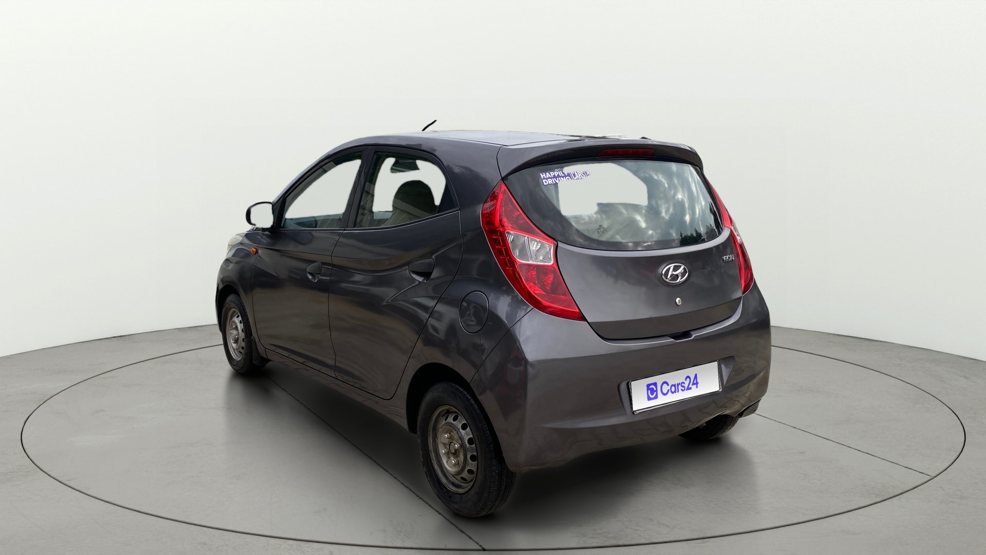 View 2017 Hyundai EON Era Plus Image 2 Used 2017 Hyundai EON Era Plus Image 2