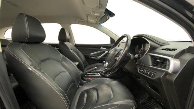 View MG Hector Image 18 Used MG Hector Image 18