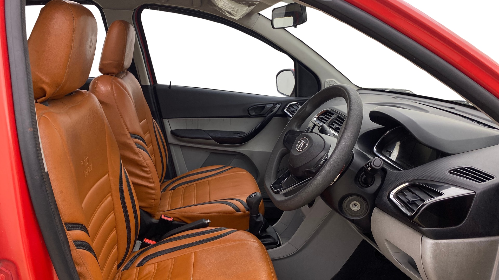 View 2020 Tata Tiago Revotorq XB Image 26 Used 2020 Tata Tiago Revotorq XB Image 26