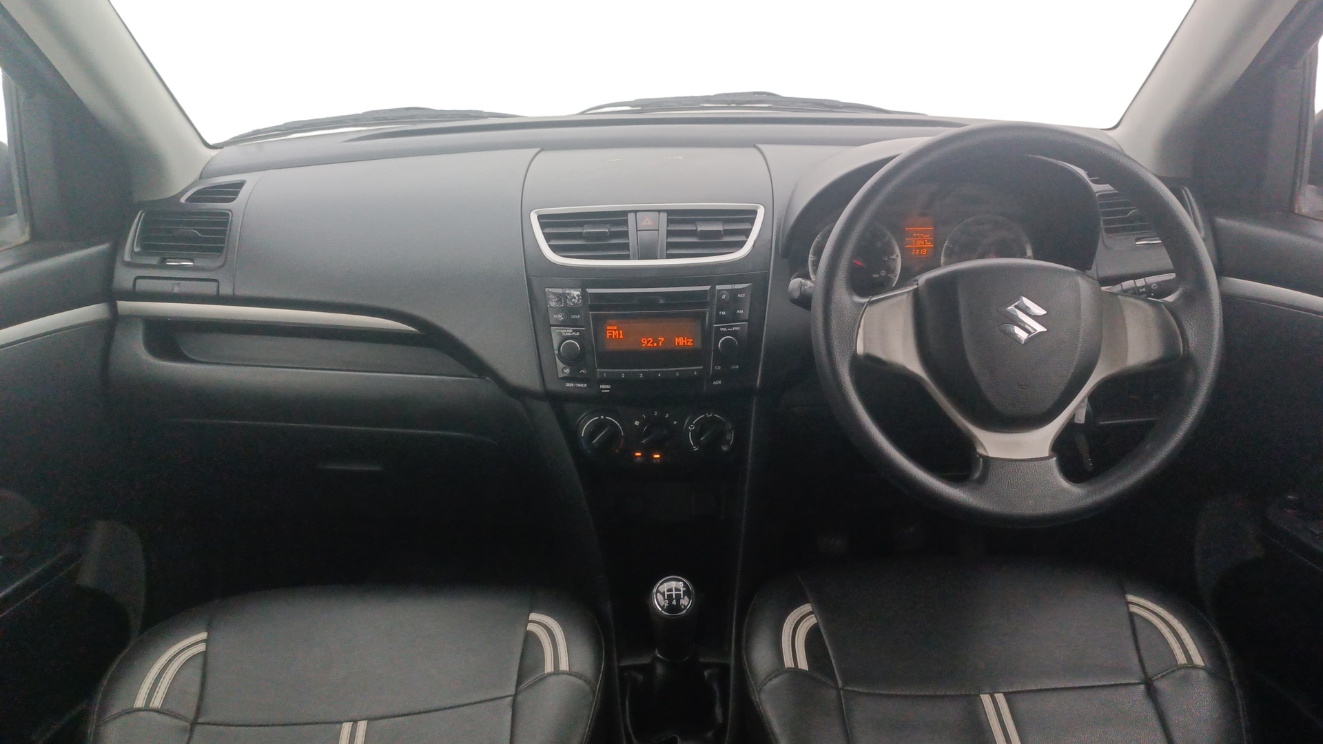 View 2017 Maruti Suzuki 1000 Base Variant Image 15 Used 2017 Maruti Suzuki 1000 Base Variant Image 15