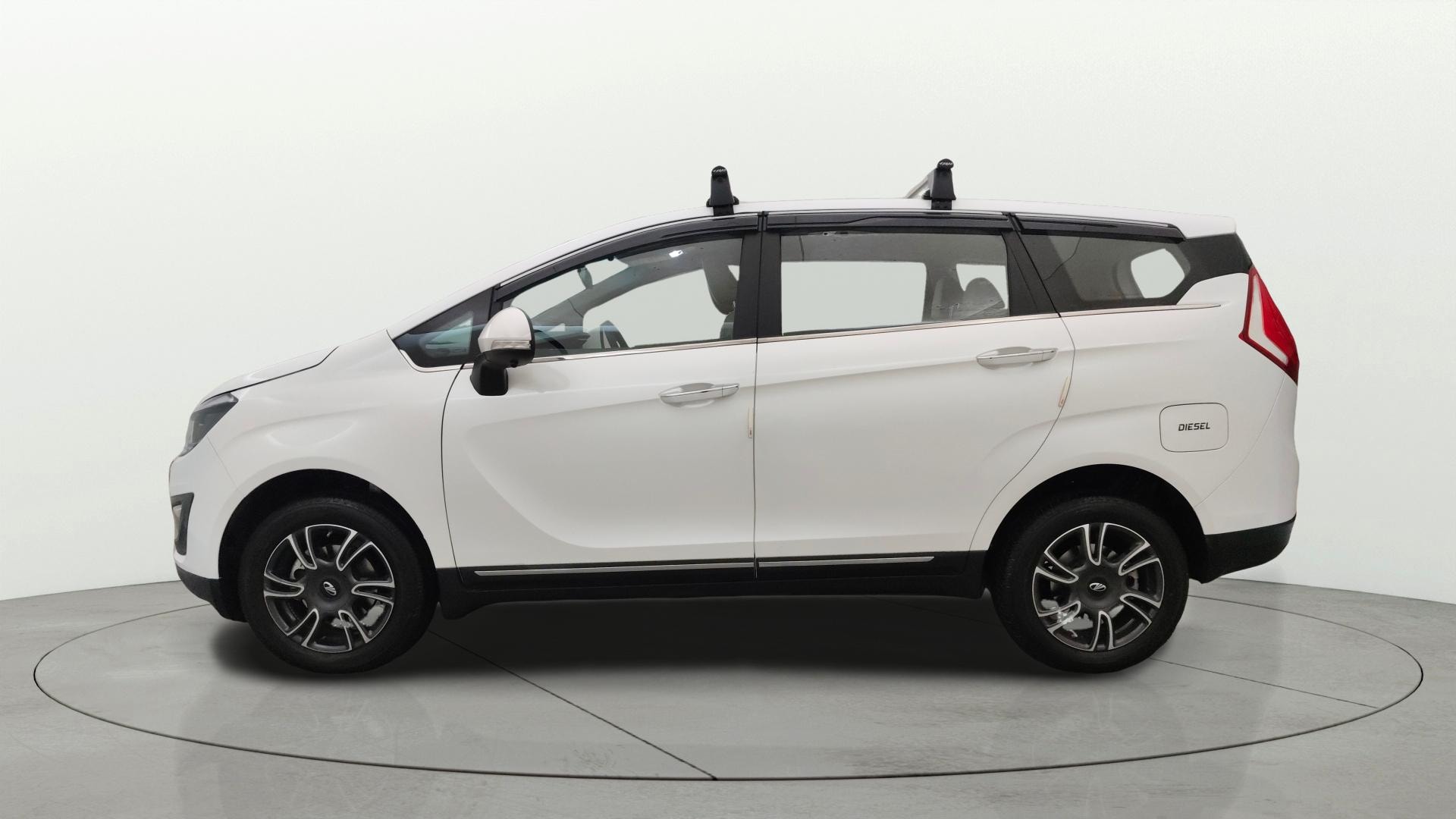 View 2025 Mahindra Marazzo M6 Plus 8-Seater Image 5 Used 2025 Mahindra Marazzo M6 Plus 8-Seater Image 5