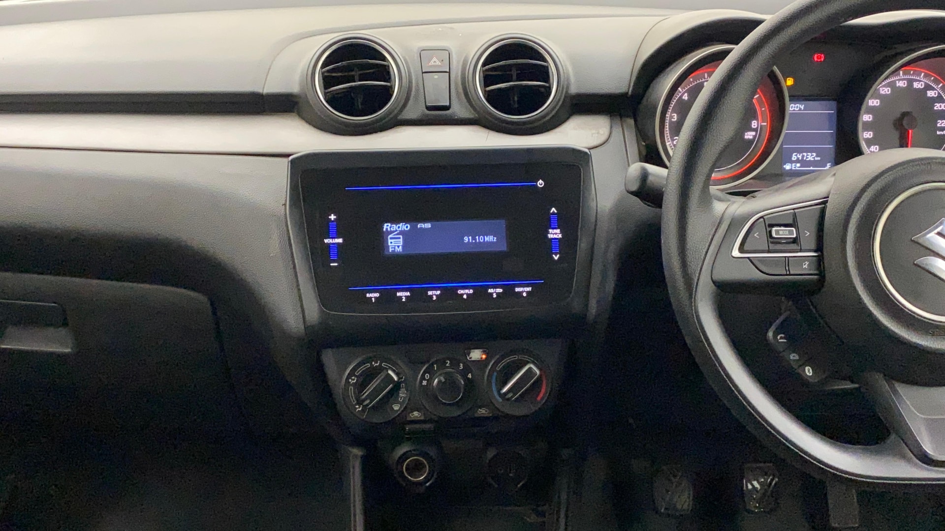 View 2022 Maruti Suzuki 1000 Base Variant Image 17 Used 2022 Maruti Suzuki 1000 Base Variant Image 17