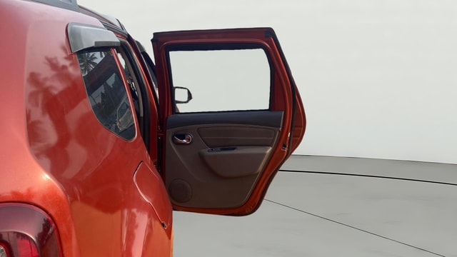 View Renault Duster Image 7 Used Renault Duster Image 7