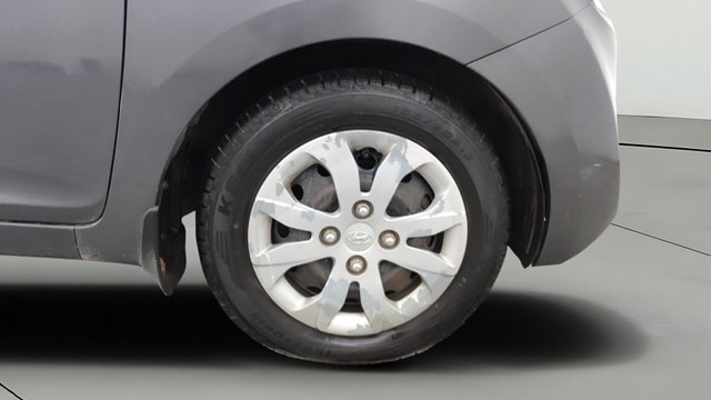 View Hyundai EON Image 39 Used Hyundai EON Image 39