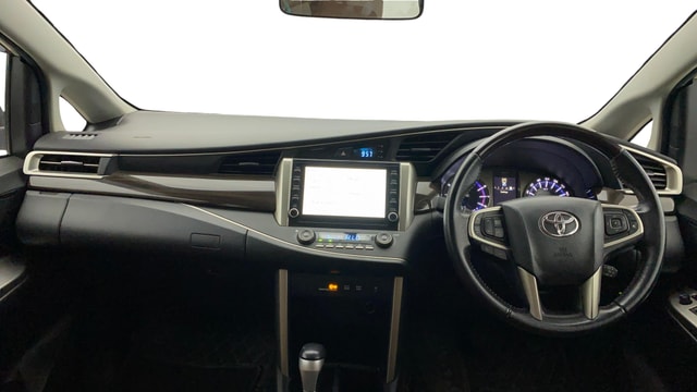 View Toyota Innova Crysta Image 17 Used Toyota Innova Crysta Image 17